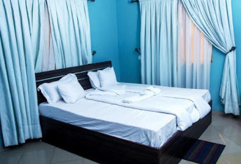 پانسیون Room In Apartment Oragon Hotel Penthouse