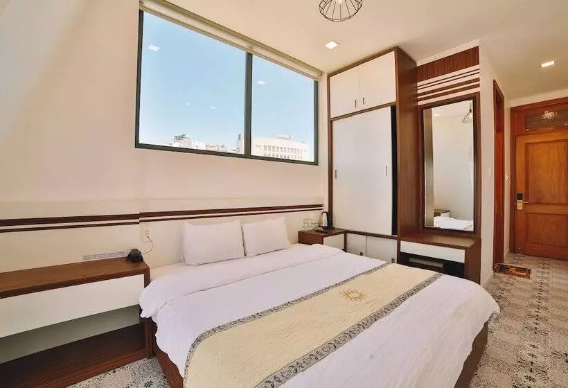 Ha Na Hotel Da Lat