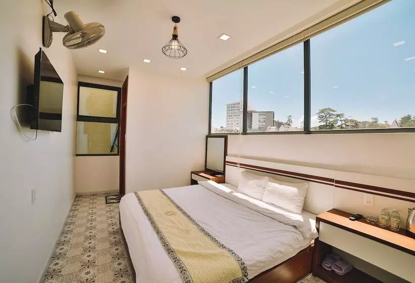 Ha Na Hotel Da Lat