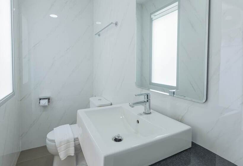 ホテル B2 Map Ta Phut Boutique & Budget