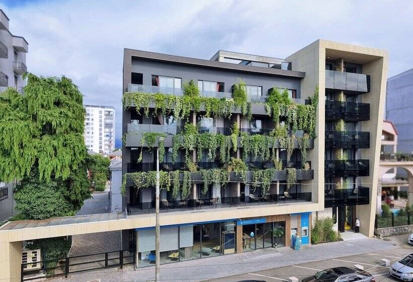 هتل Bamboo Garden