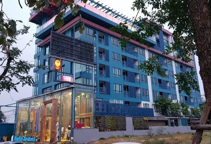 Hotelli Bluetel Re Sidence Bangkok Impact