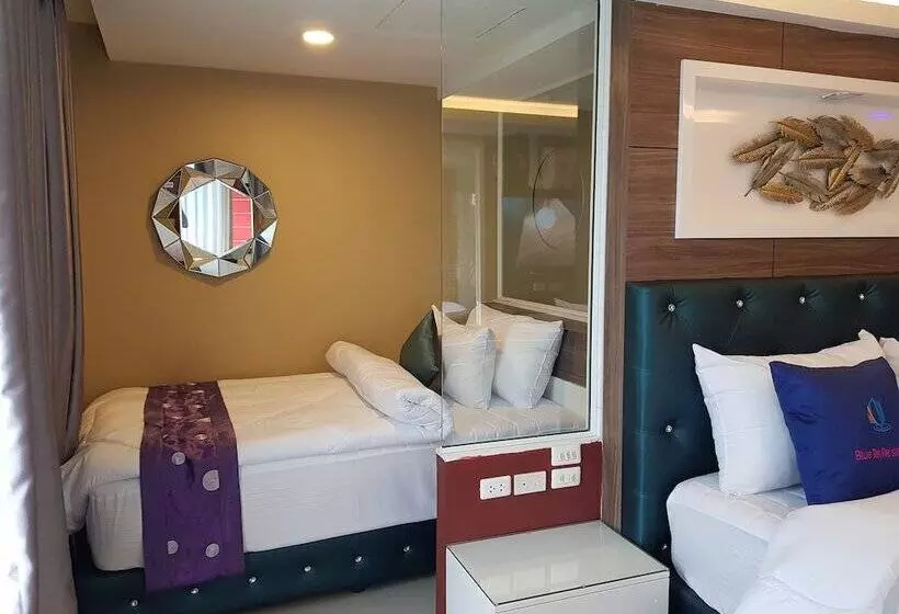 Hotelli Bluetel Re Sidence Bangkok Impact