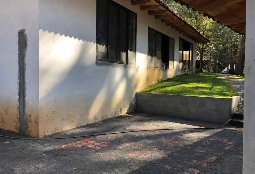 ホテル Glamping Rio Valle De Bravo