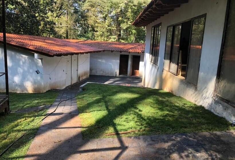 בית מלון כפרי Glamping Rio Valle De Bravo