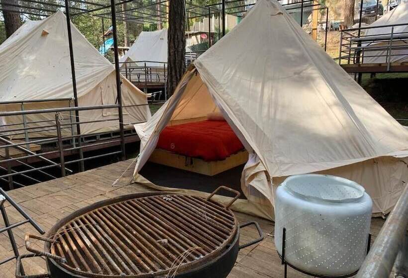 בית מלון כפרי Glamping Rio Valle De Bravo
