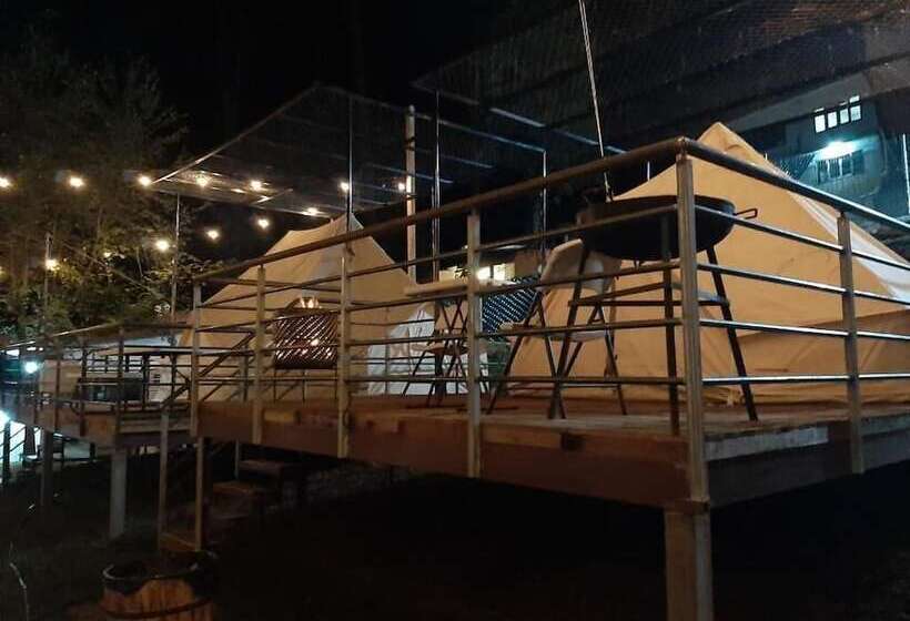 בית מלון כפרי Glamping Rio Valle De Bravo