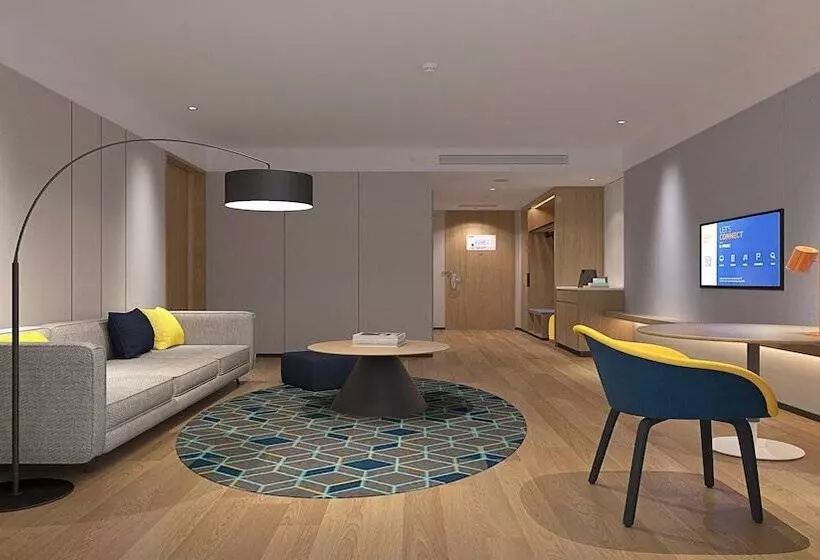 Hotelli Holiday Inn Express Zhoukou Dancheng, An Ihg