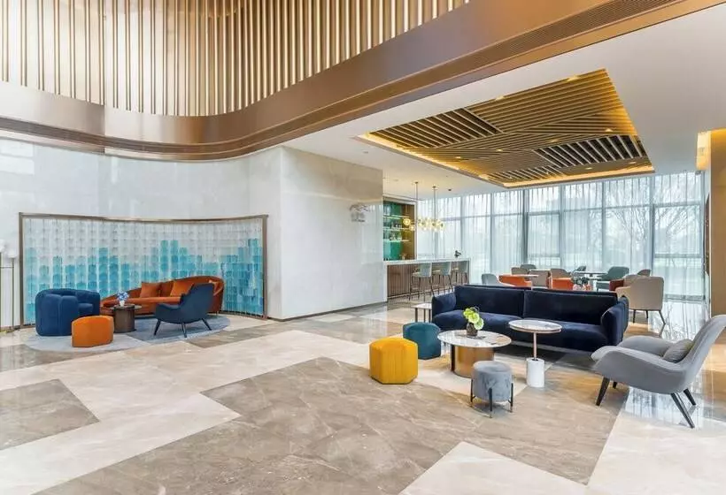 Hotelli Holiday Inn Express Zhoukou Dancheng, An Ihg