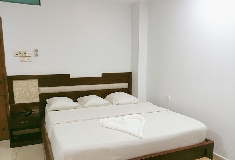 هتل Mohammadia Guest House