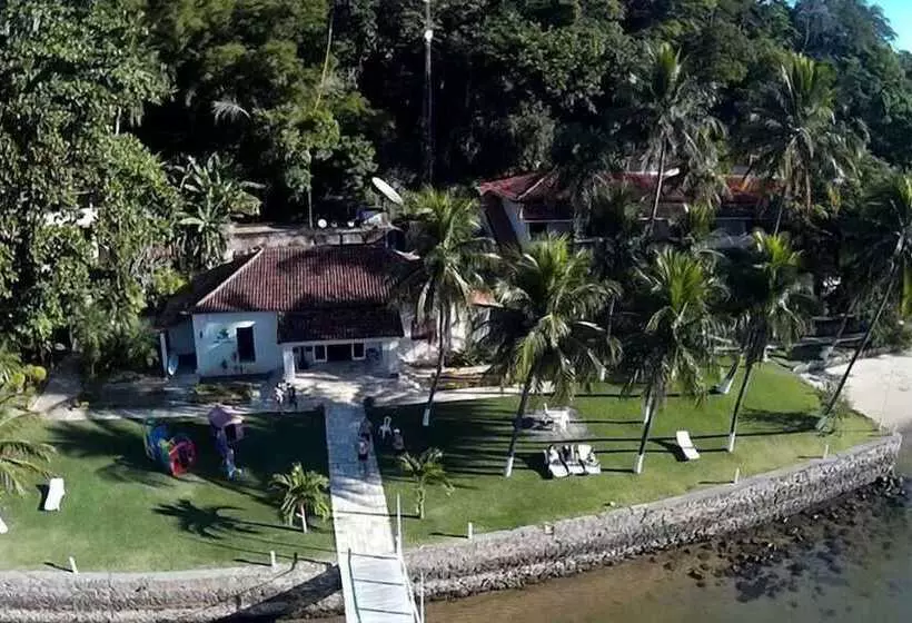 Hotelli Mont Blanc Pierre