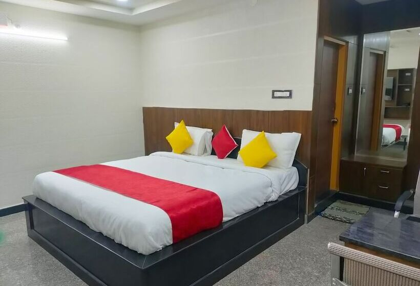 酒店 New Maruthi Inn