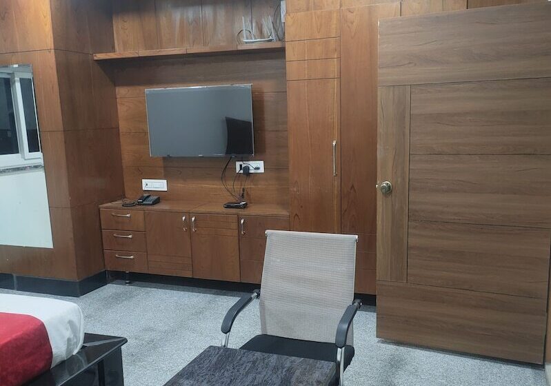 酒店 New Maruthi Inn