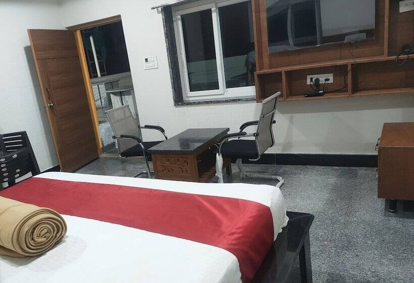 酒店 New Maruthi Inn