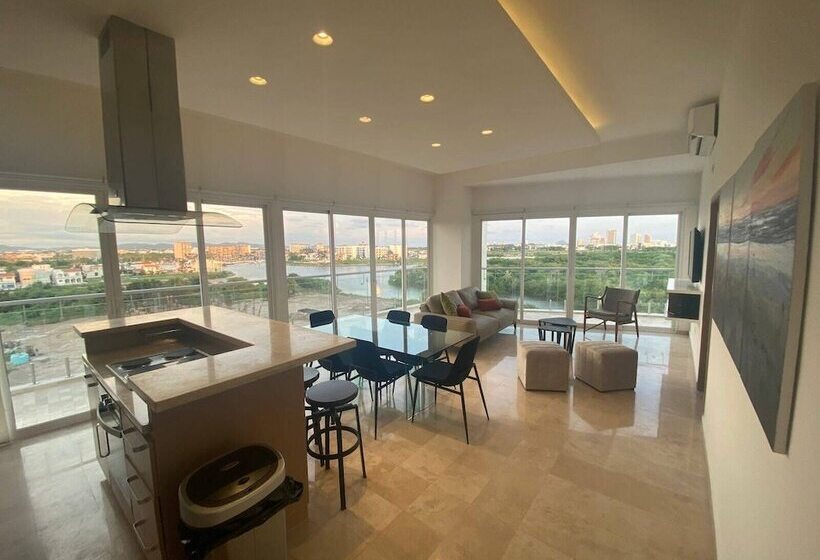 בית מלון כפרי Platino P407 Bytrvl2hm