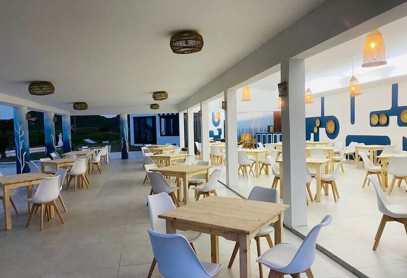 בית מלון כפרי Ponta Mar Resort