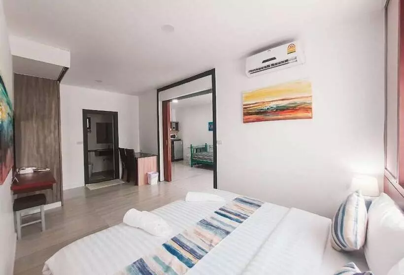 Hotelli Pony Topview