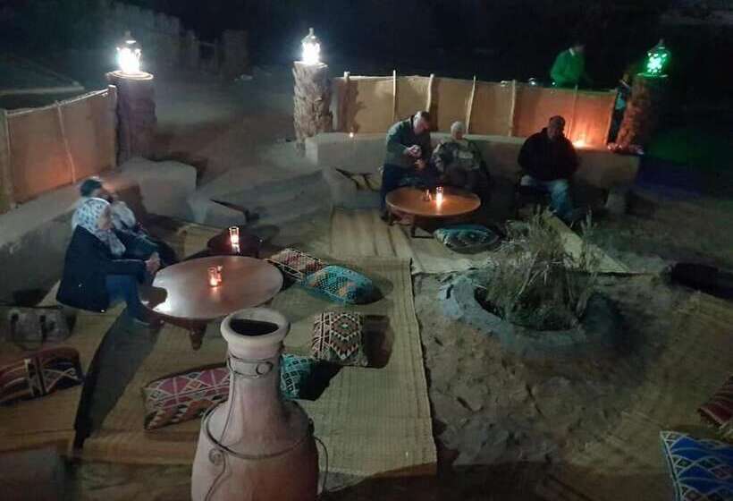 هتل Qasr El Bagawat Eco Lodge