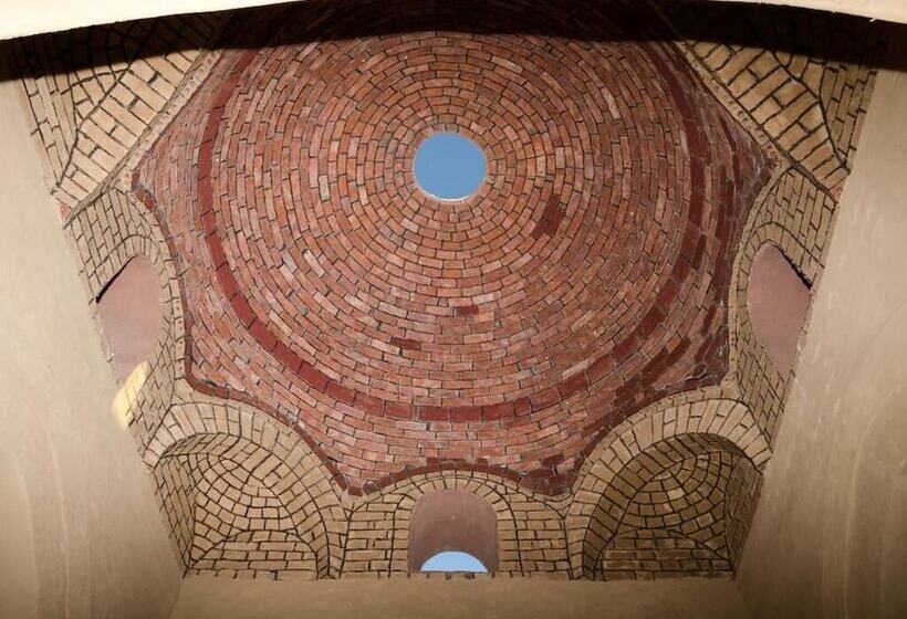 هتل Qasr El Bagawat Eco Lodge