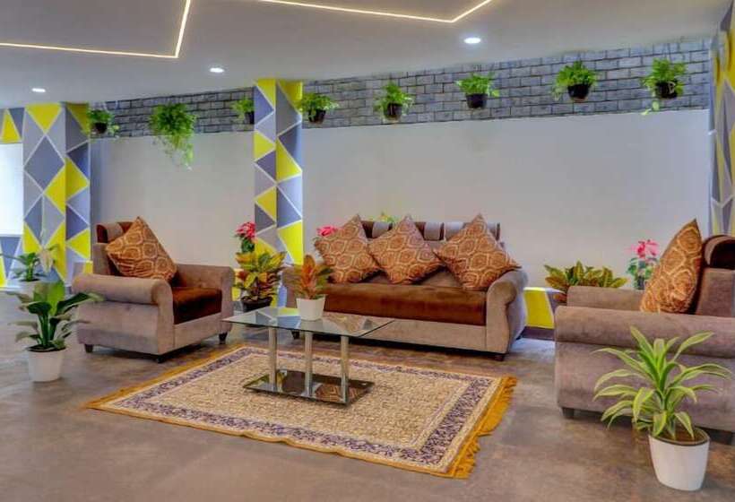 酒店 Rester Select  Suites Madhapur