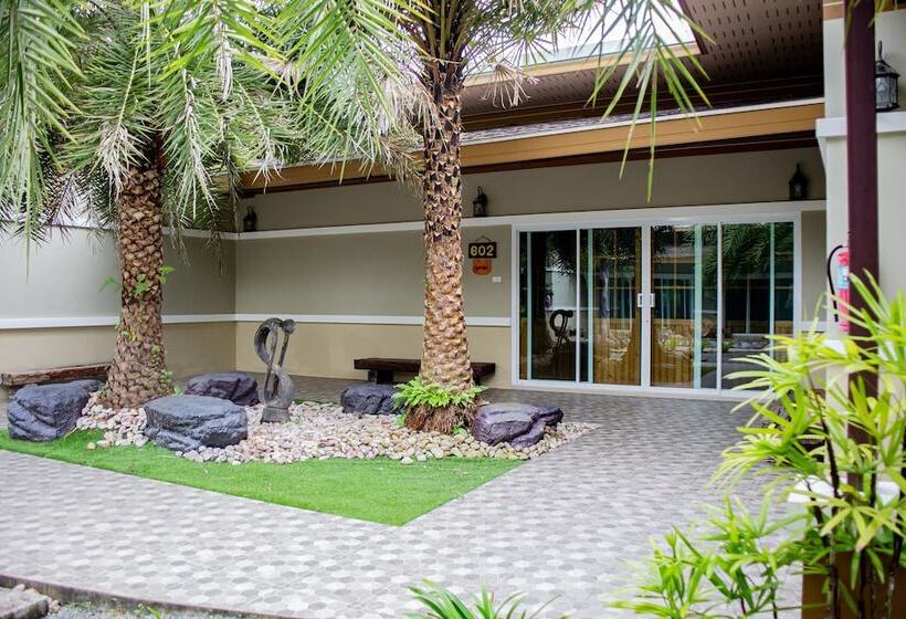 호텔 Saline Hot Spring Resort