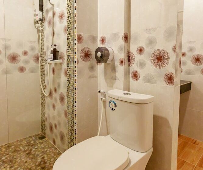 호텔 Saline Hot Spring Resort