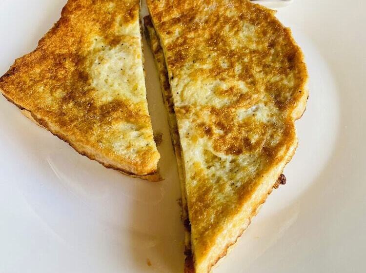 Hotel Nungwi Beach Front