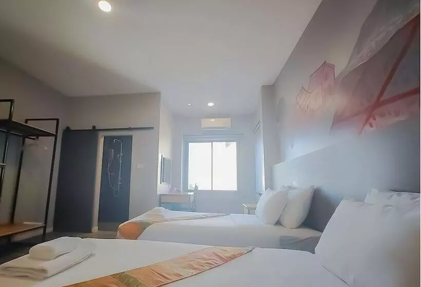 هتل The Riva Vientiane