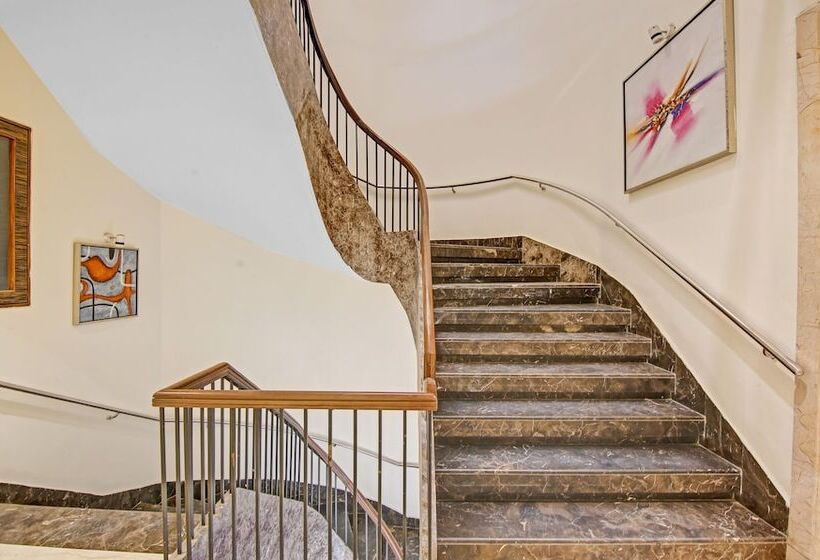 Hotel Treebo Premium Arista