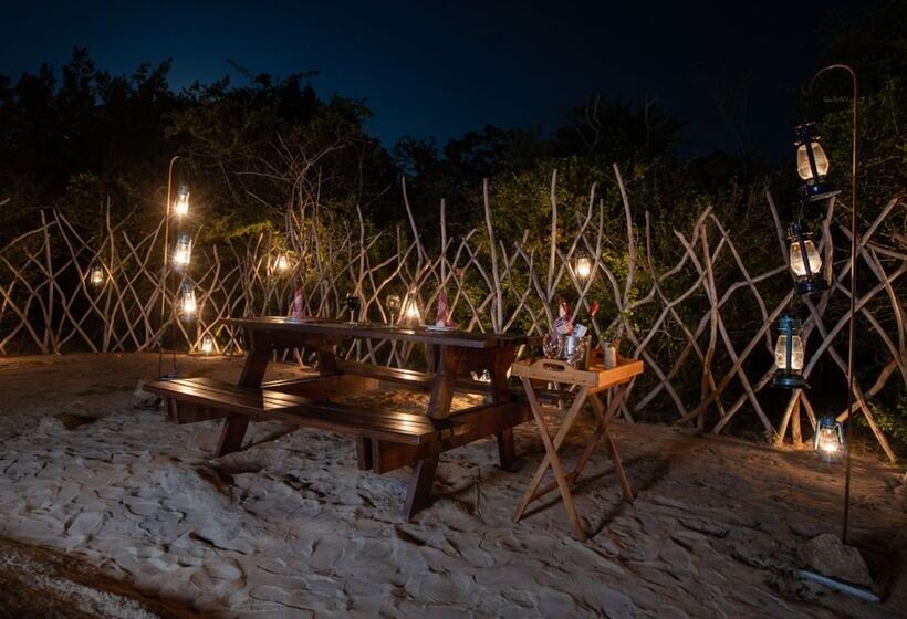 Отель Tribe Yala Luxury Camping