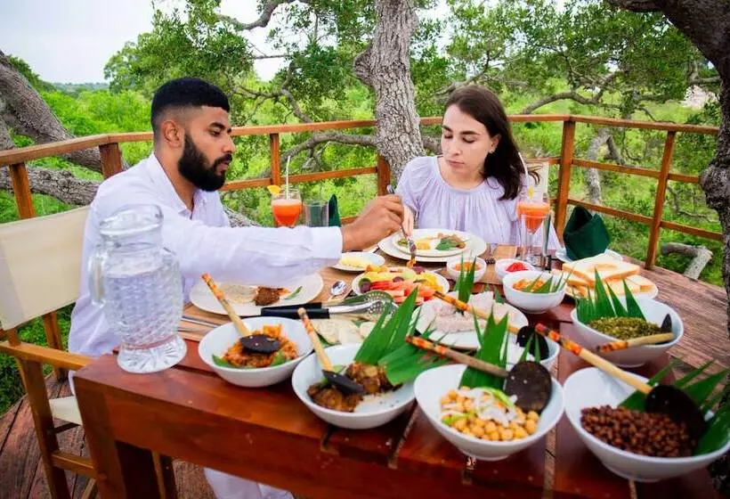 هتل Tribe Yala  Luxury Camping