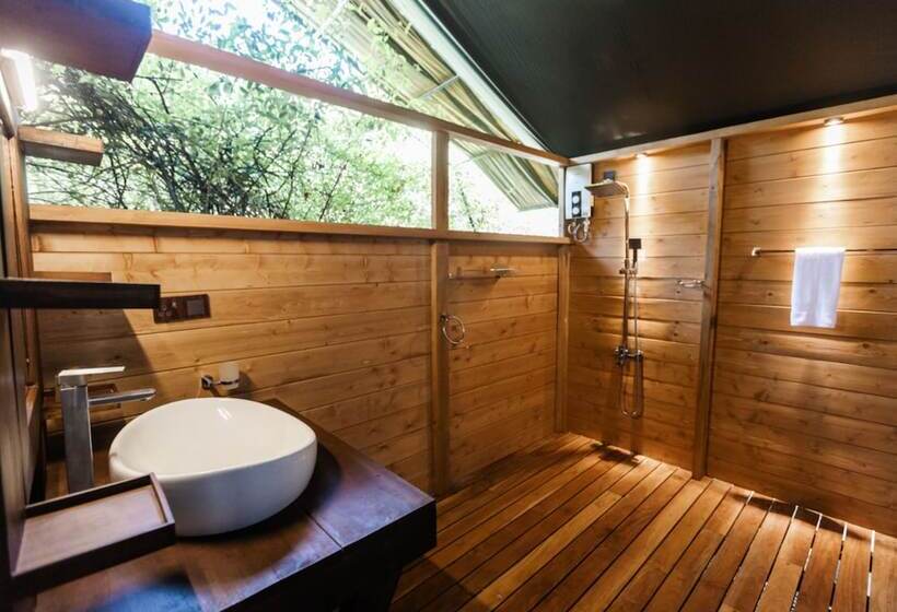 Отель Tribe Yala Luxury Camping