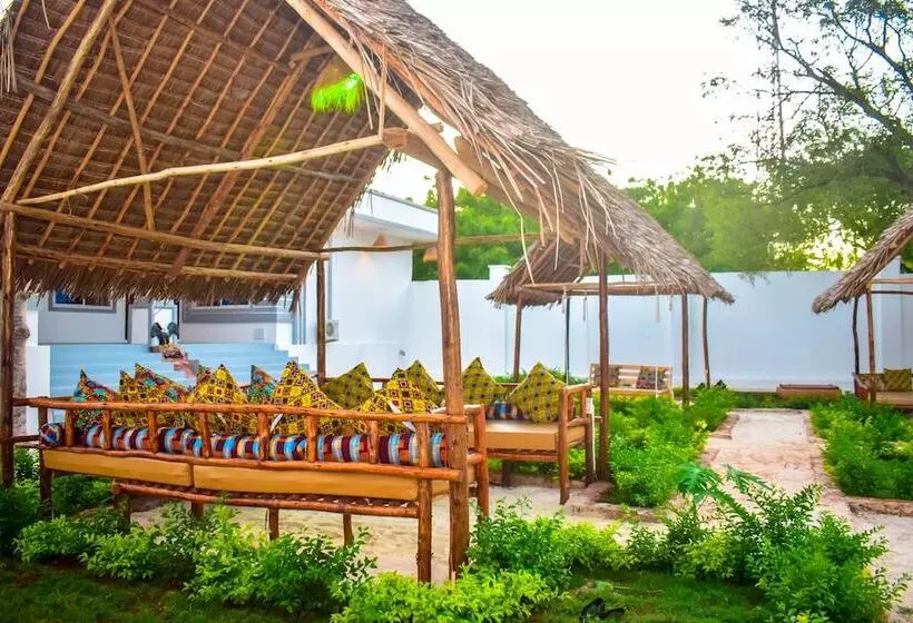 ホテル Uhuru House And Restaurant