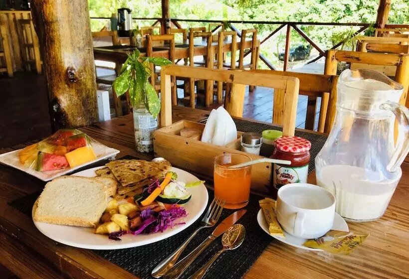 ホテル Uhuru House And Restaurant