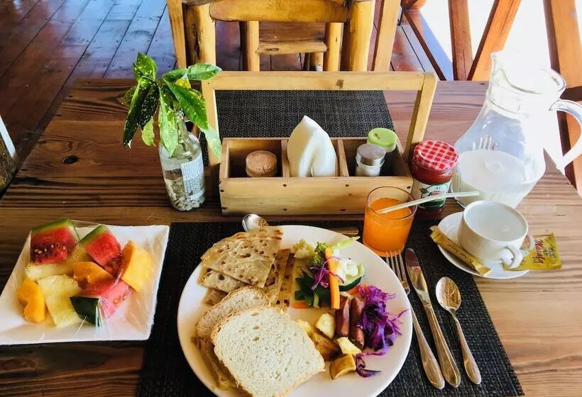 ホテル Uhuru House And Restaurant