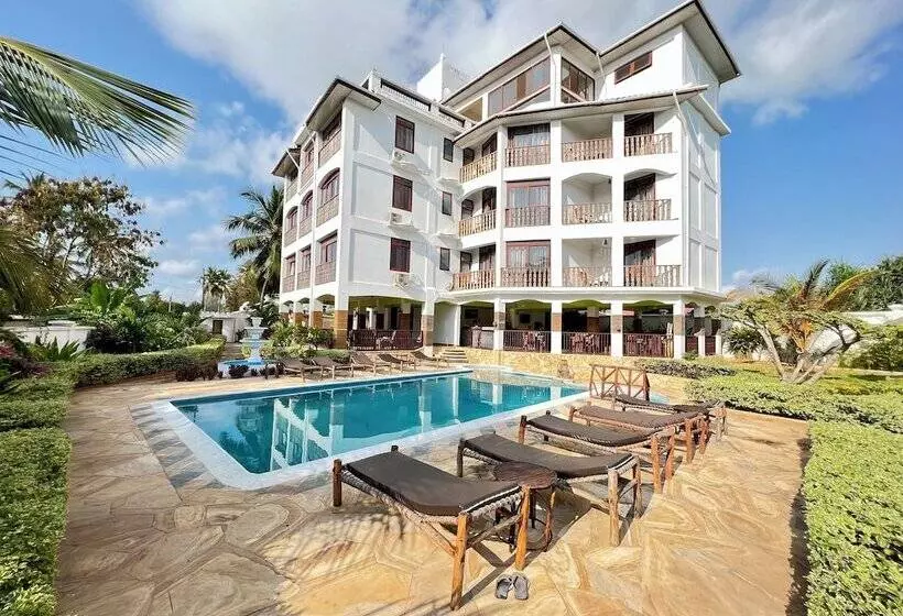 Hotelli Zanoceanique Luxury