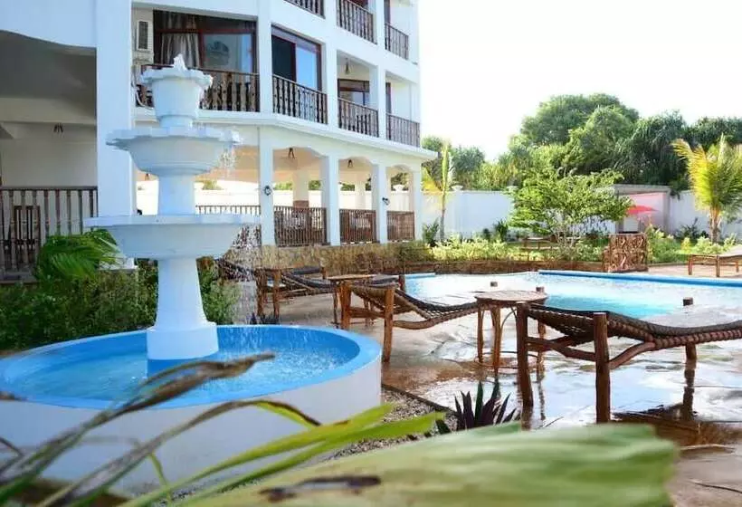 Hotelli Zanoceanique Luxury