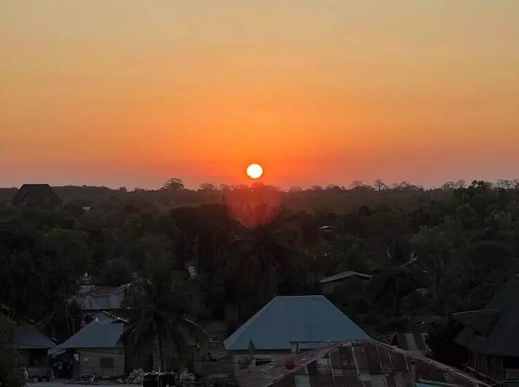 Hotelli Zanoceanique Luxury