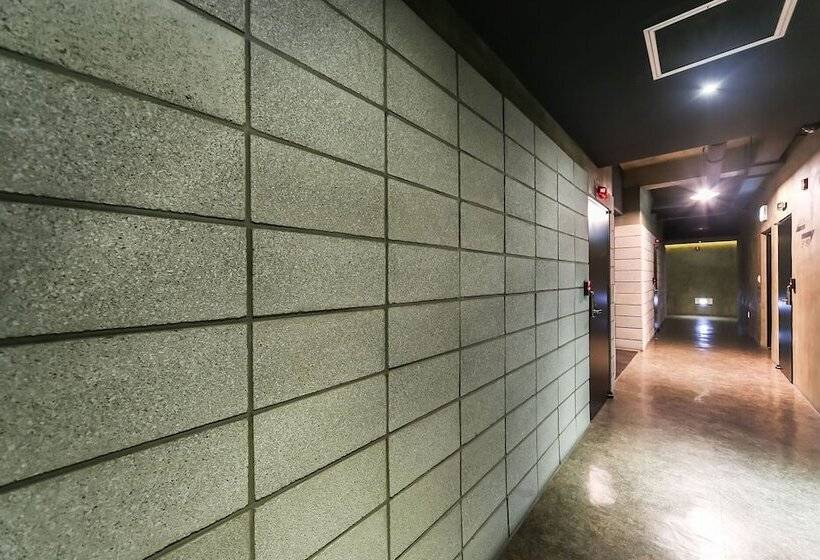 모텔 Daegu Daemyeongdong 9h