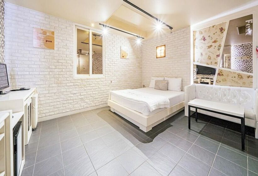 Мотель Daegu Dusandong Fox