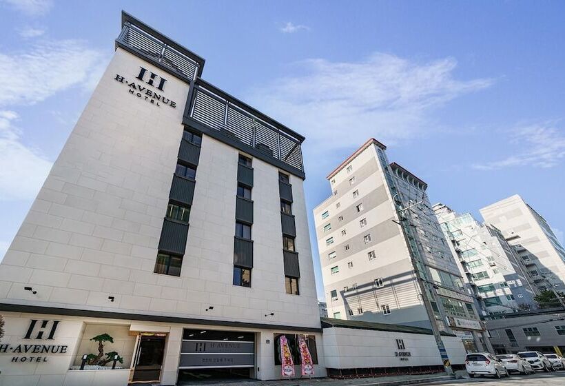 فندق على الطريق Gimhae Samgye H Avenue