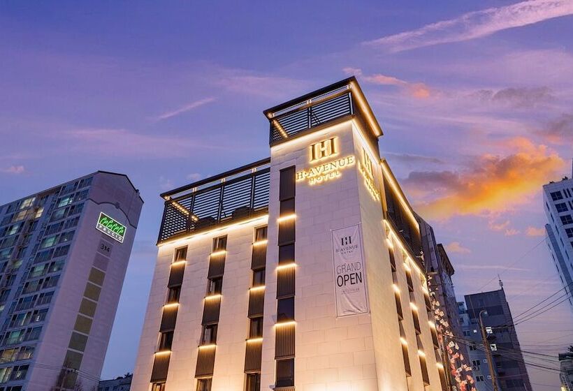 فندق على الطريق Gimhae Samgye H Avenue