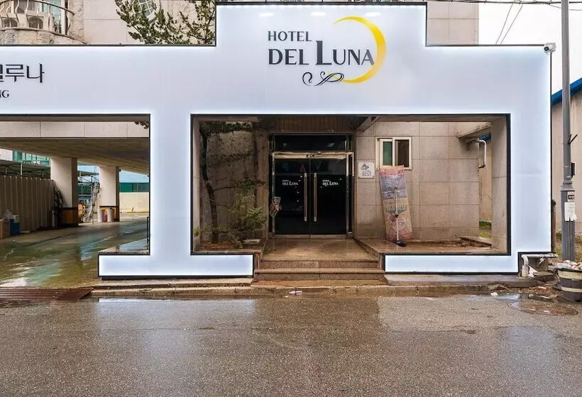 Motelli Gongju Hotel Del Luna