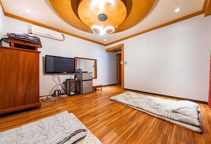 Motel Gongju Hotel Del Luna