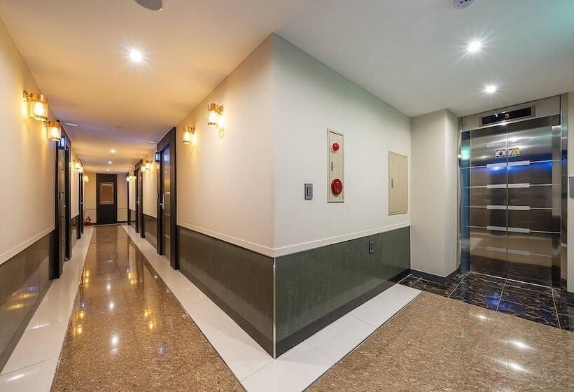 汽车旅馆 Incheon Hotel Prague