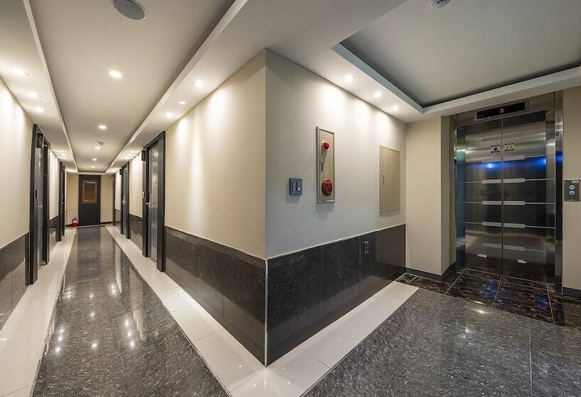 汽车旅馆 Incheon Hotel Prague