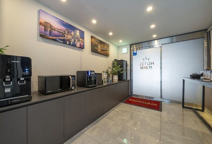 汽车旅馆 Incheon Hotel Prague