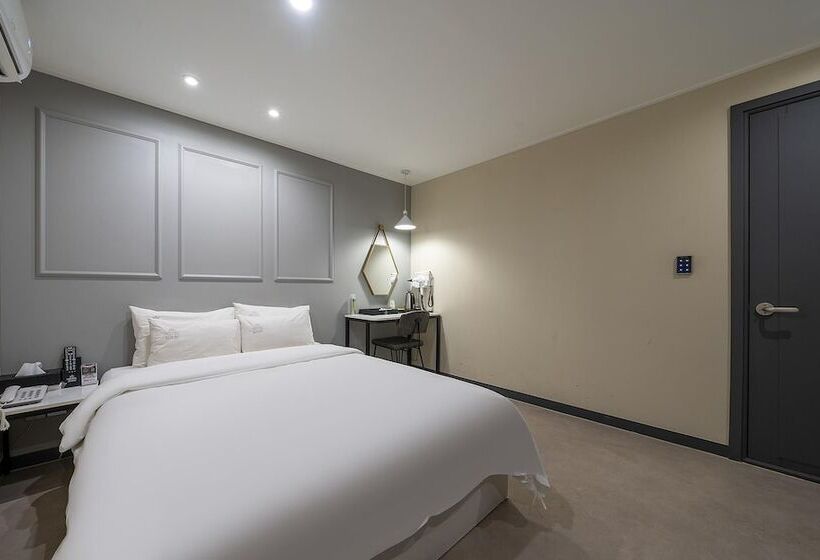 汽车旅馆 Incheon Hotel Prague