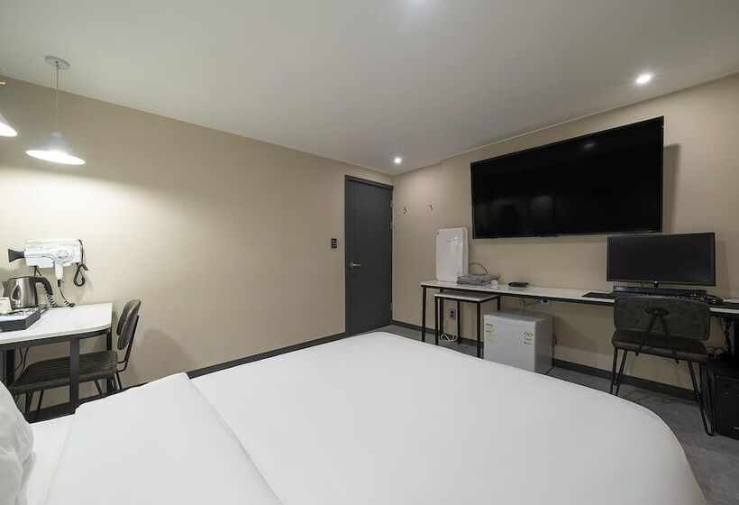 汽车旅馆 Incheon Hotel Prague