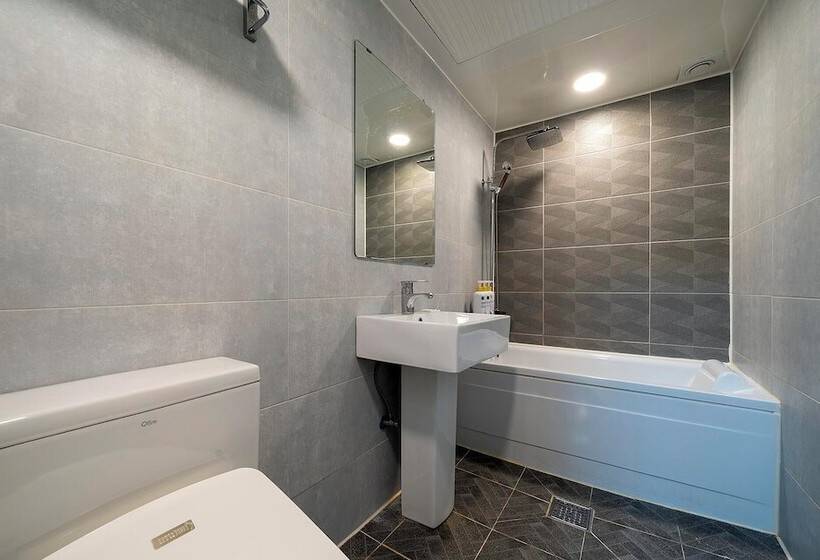 汽车旅馆 Incheon Hotel Prague